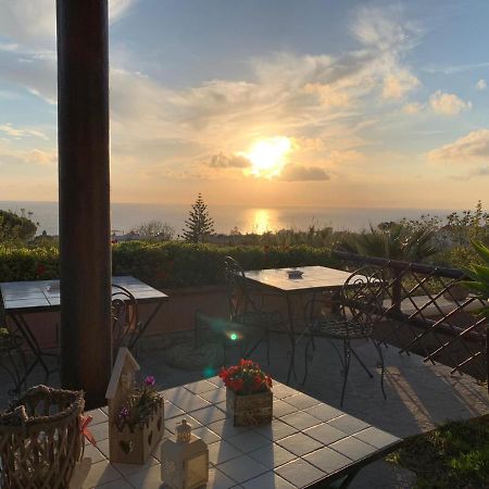 La Terrazzina Sul Tramonto Bed and Breakfast Forio di Ischia Buitenkant foto