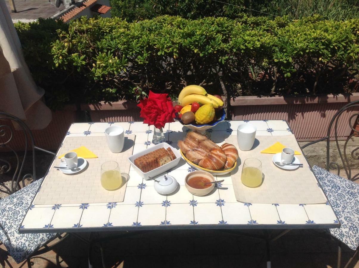 La Terrazzina Sul Tramonto Bed and Breakfast Forio di Ischia Buitenkant foto