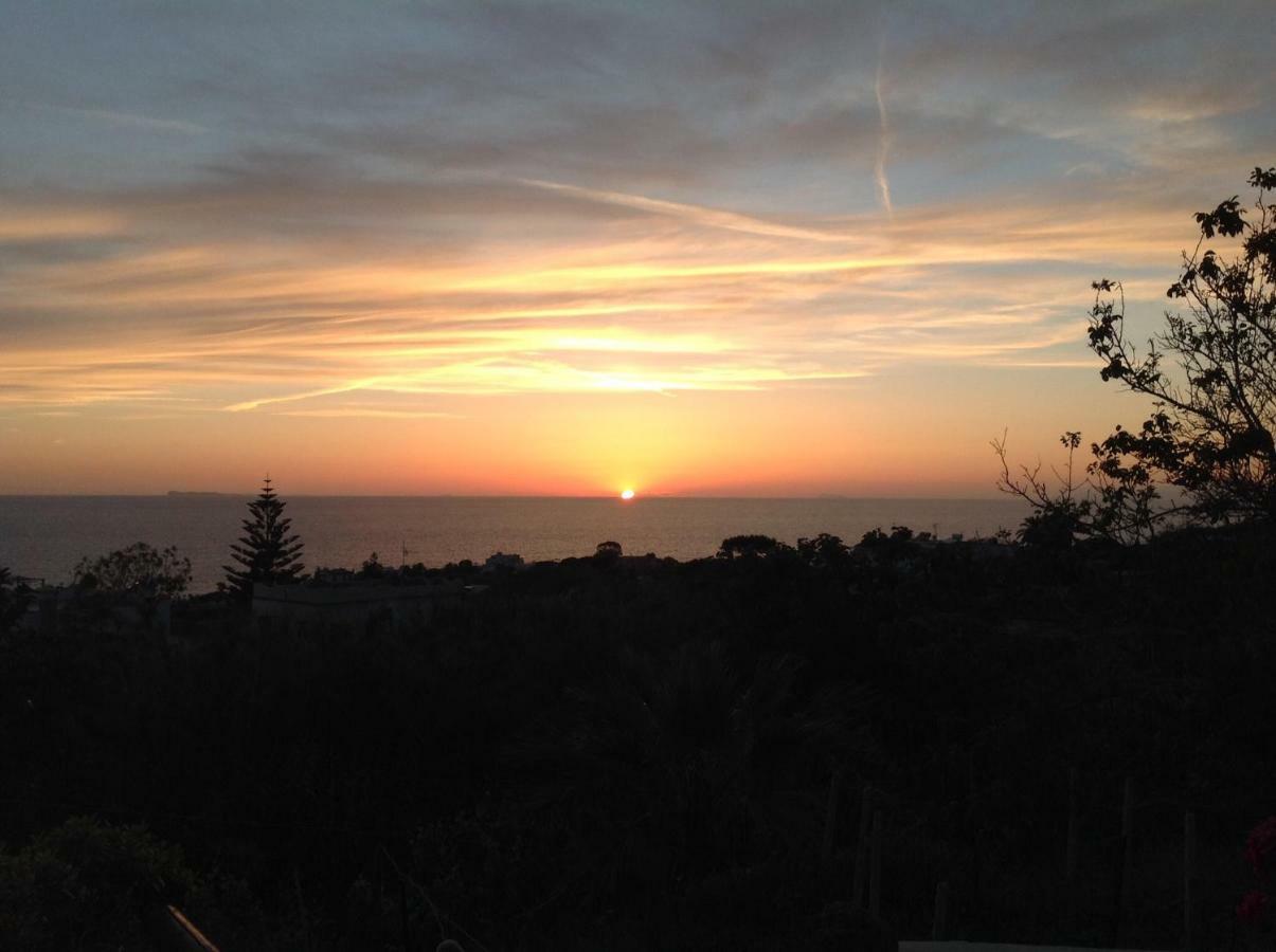 La Terrazzina Sul Tramonto Bed and Breakfast Forio di Ischia Buitenkant foto