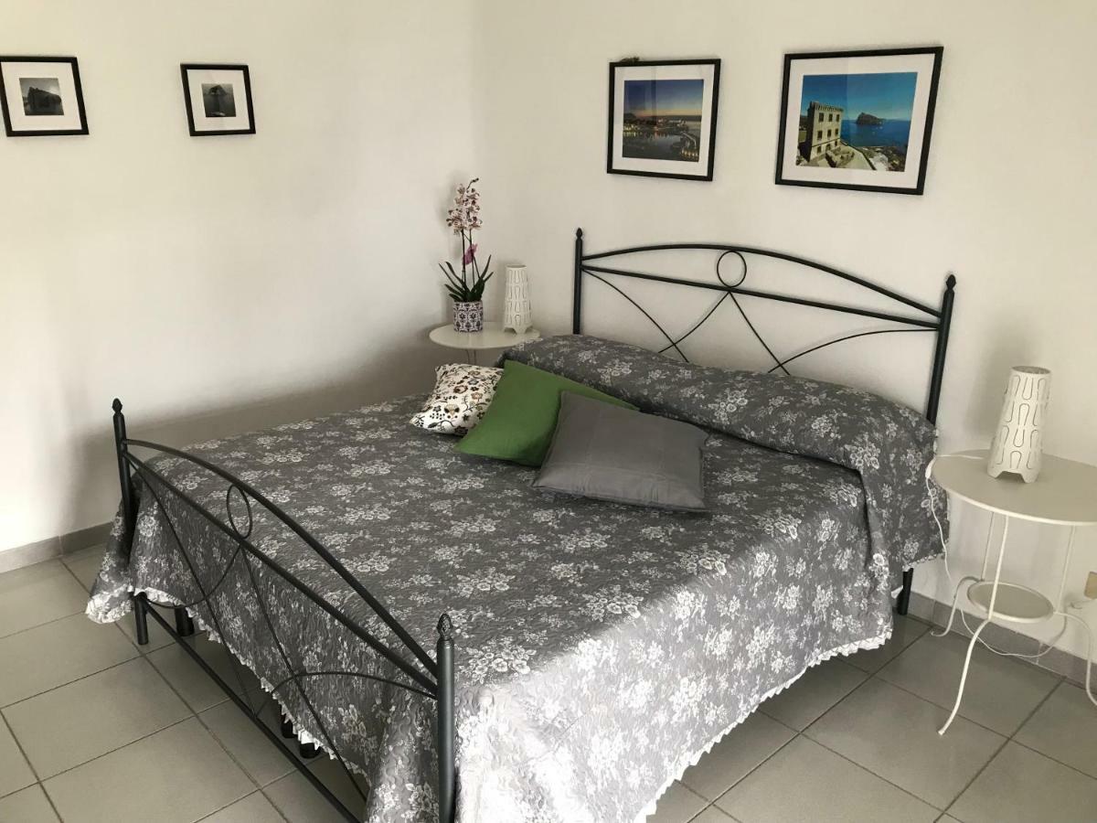 La Terrazzina Sul Tramonto Bed and Breakfast Forio di Ischia Buitenkant foto
